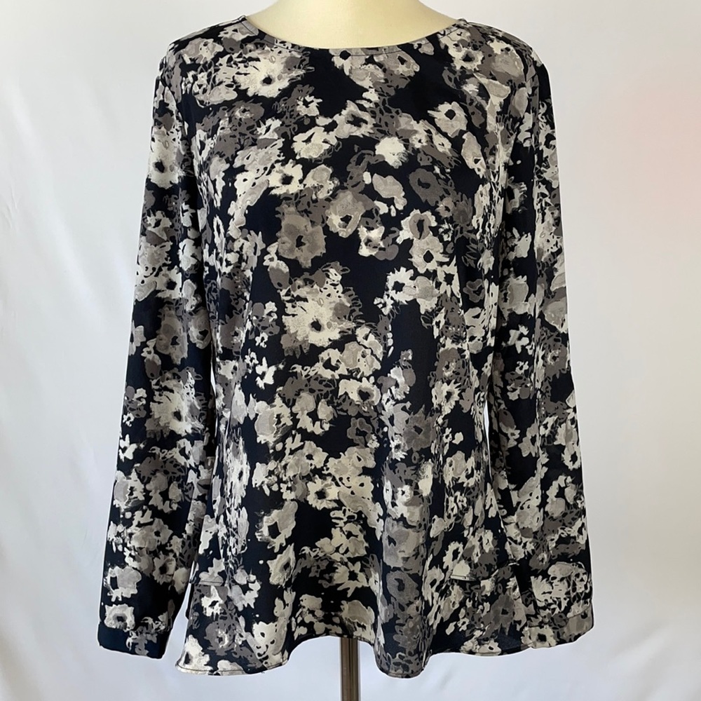 Banana Republic Black & Gray Floral Long Sleeve Blouse - Size Small
